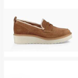 Ugg Atwater Spill Seam Wedge Loafer 8.5